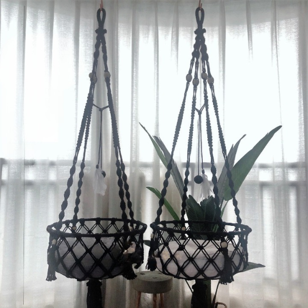PawFlow™- Hanging Macrame Cat Bed